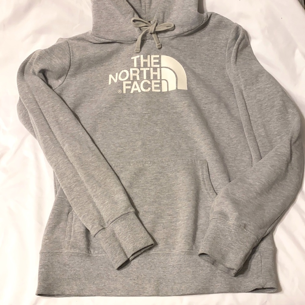 The North Face Women’s Hoodie Sweater ! - Picture 1 of 5